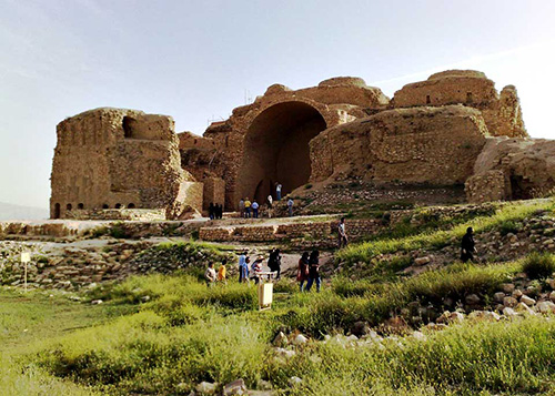 جاذبه‌ های گردشگری فراشبند